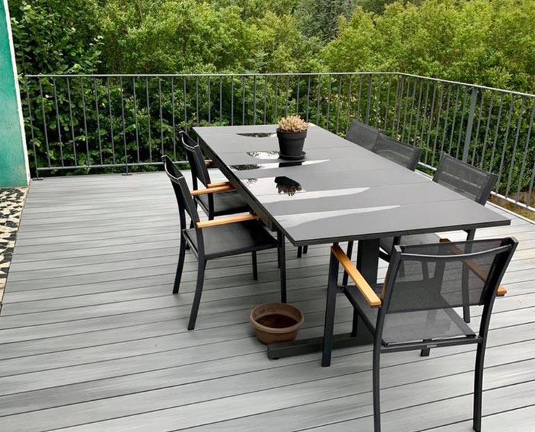 Votre terrasse extérieure à structure métallique près de Nancy